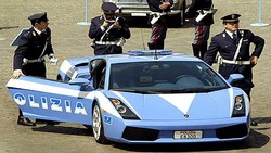فرو ریختن هولناک سکوی مملو از هواداران فوتبال در هلند + فیلم