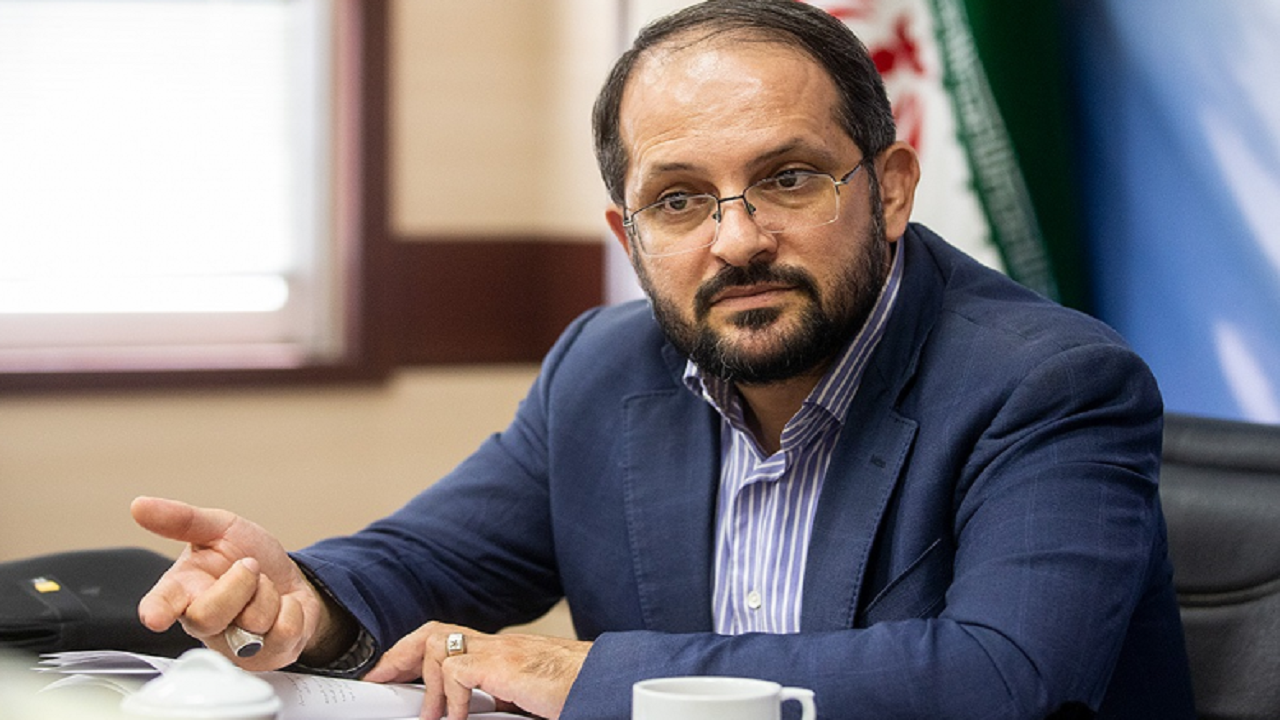 هر یک از روسای واحدهای دانشگاهی دارای یک نمره مشخص هستند