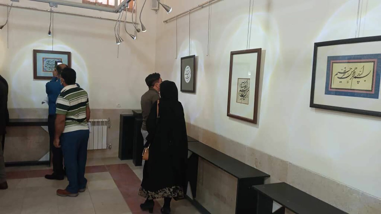 بادصبا در سیرجان پیچید