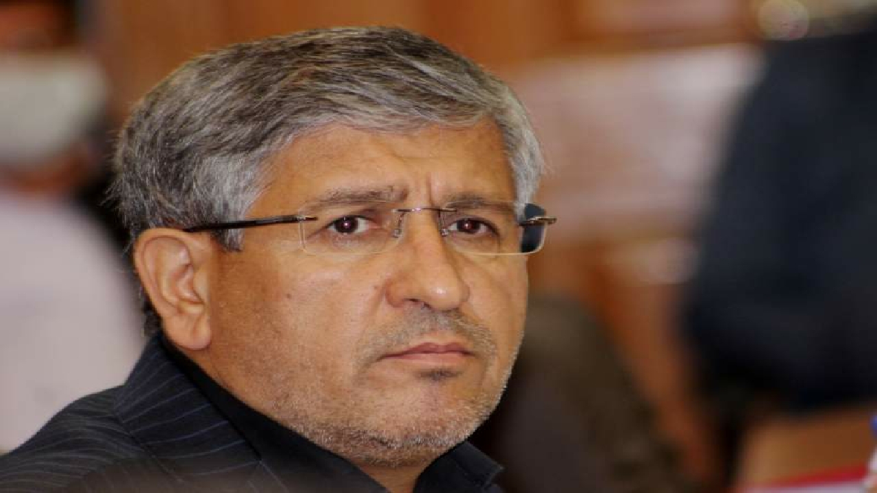 شهردار یاسوج در جایگاهش باقی ماند