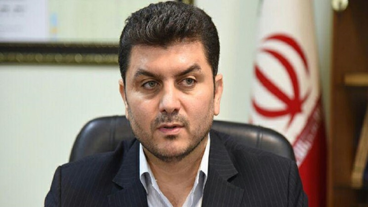 آرش فرهادیان