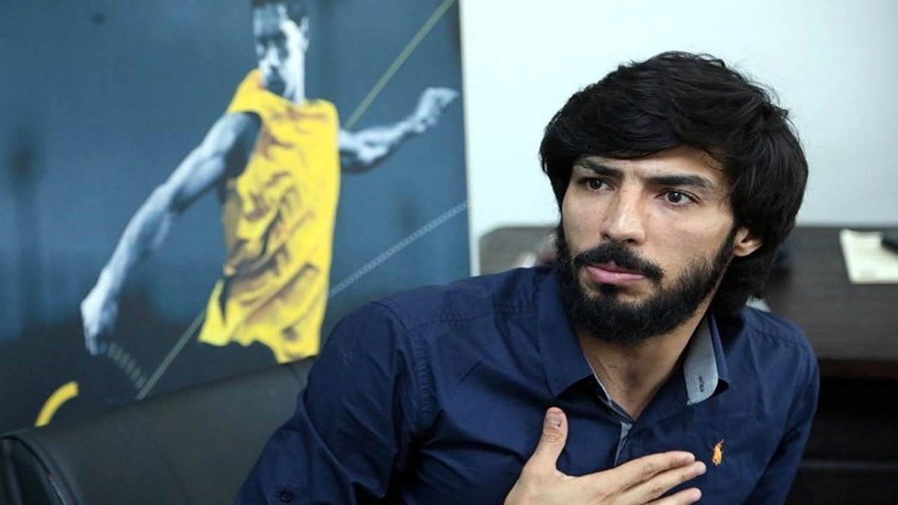 سیدصالحی: دلال‌ها از آب گل آلود ماهی گرفته اند/ در لیگ فوتبال ما افرادی که توانایی دارند، بیرون می‌مانند