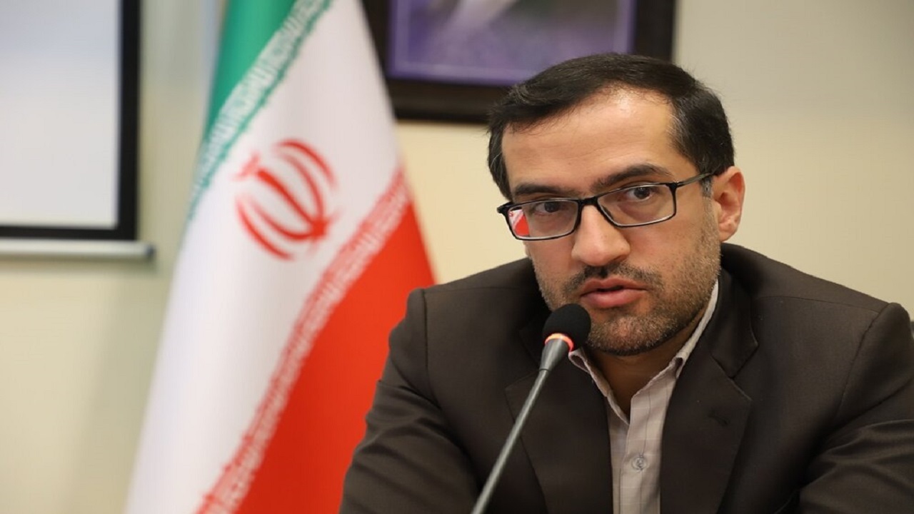 آسیب‌های اجتماعی در بین دانش آموزان مورد توجه متولیان قرار گیرد
