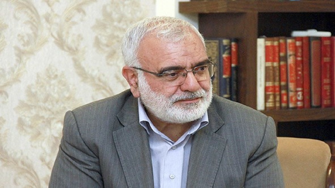 ۶ هزار نخبه تحت پوشش کمیته امداد هستند/برنامه ریزی برای اشتغال استعداد‌های برتر بعد از فارغ التحصیلی