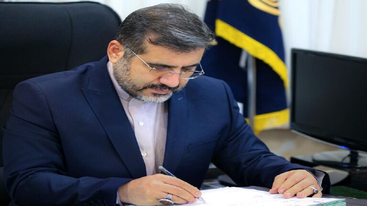 خوشنویسی اسلامی و ایرانی تعادل بین محتوای فاخر و زیبایی ظاهری است