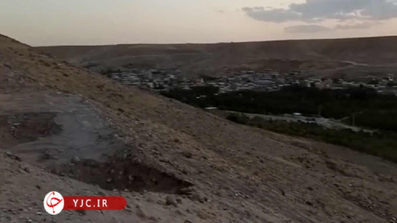 تخریب منابع طبیعی و کوه‌های اطراف روستای خاصه لر از توابع بخش ایلخچی+فیلم