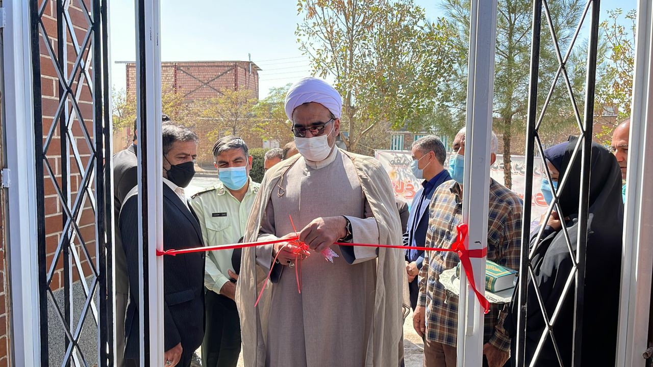 بهره برداری از نخستین مجموعه‌ باغ تالار گردشگری در زرند