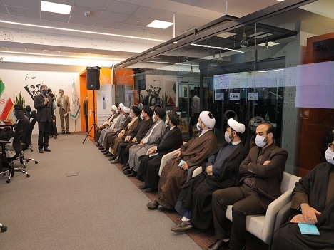 بازدید روسای نهاد نمایندگی مقام معظم رهبری در دانشگاه&zwnj;های تهران از مرکز مانیتورینگ همراه اول