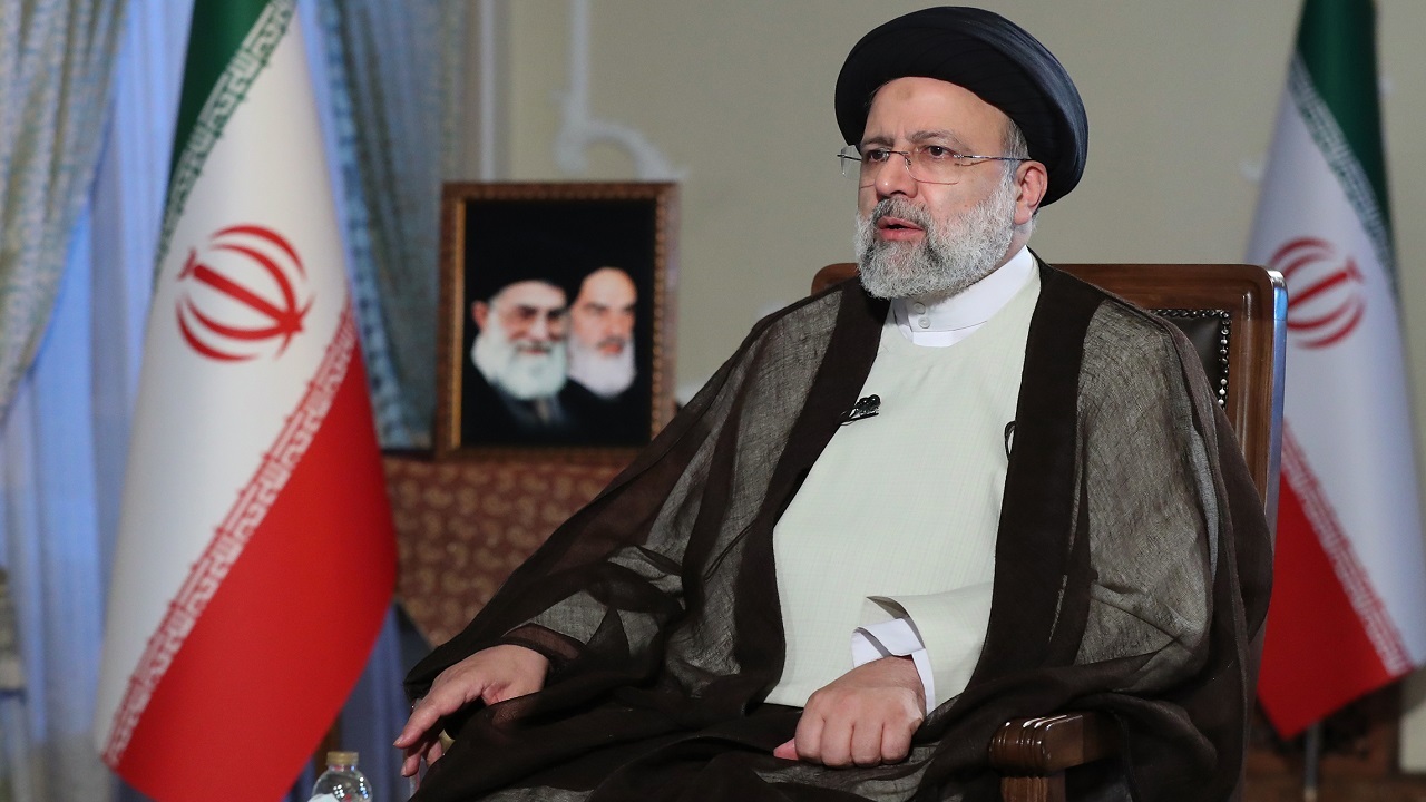 رئیسی: افرادی که دو دوز واکسن کرونا را زده‌اند هم دستورالعمل‌ها را رعایت کنند/ شرایط اقتصادی امروز نتیجه تصمیمات قبلی است/ کار میدانی، پشت میز انجام نمی‌شود/ جدیت آمریکا در گفت‌وگوها، یعنی لغو تحریم‌ها