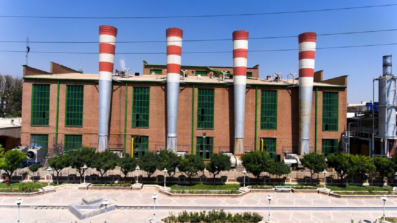 تنها سوخت استفاده شده در نیروگاه طرشت گاز طبیعی است