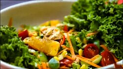 طرز تهیه سالاد انار + فیلم