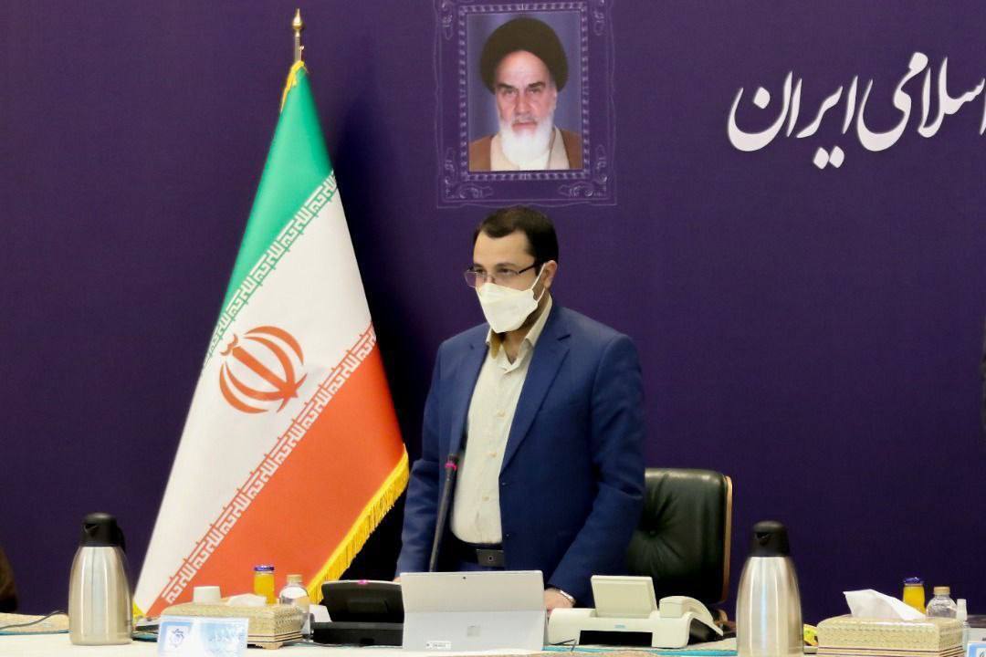 ادای سوگند صالح آبادی ادای سوگند صالح آبادی به عنوان رئیس شورای پول و اعتبار