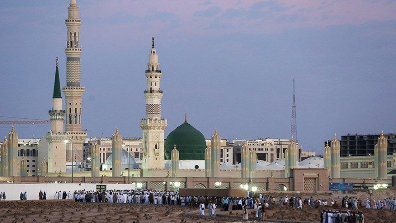 اهمیت جشن میلاد پیامبر (ص) به‌روایت بزرگان اهل سنت/ چرایی تحریم جشن میلاد توسط وهابیت