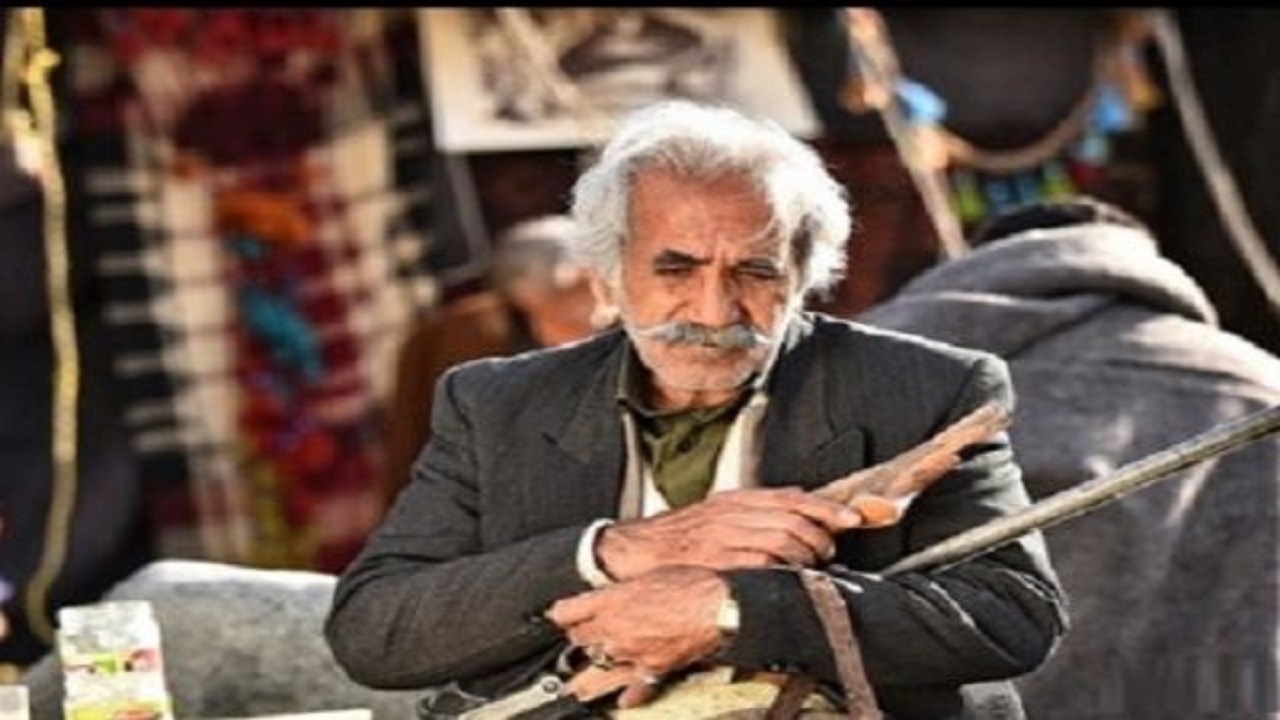 گفتگو با بازیگر نقش «عمو کاووس» در سریال «نون. خ»/ وروایی: آقاخانی نگاه از بالا به بازیگران شهرستانی ندارد