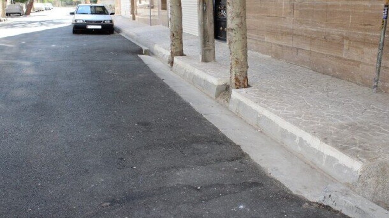 آغاز عملیات جدول‌گذاری شهرک نهال و بذر