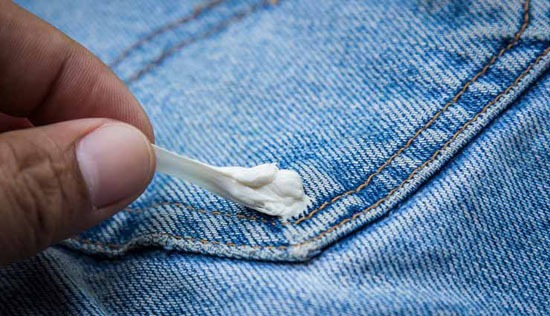 عجیب&zwnj;ترین شغل&zwnj;های جهان از هل دادن مسافر در مترو تا شغل بو کردن دئودورانت