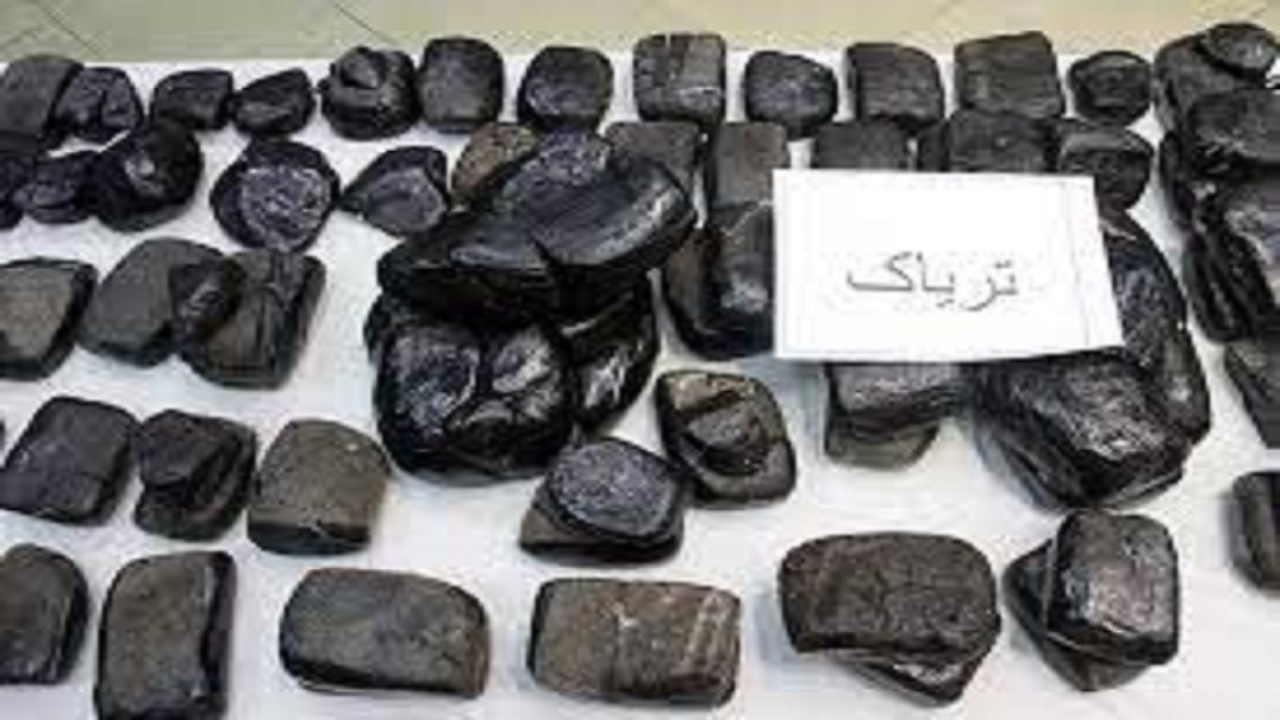 تریاک های قاچاق به خرم آباد نرسیدند / دستگیری ۸ سوداگر مرگ