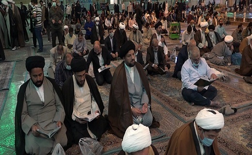 مراسم چهلمین روز ارتحال آیت الله حکیم در قم
