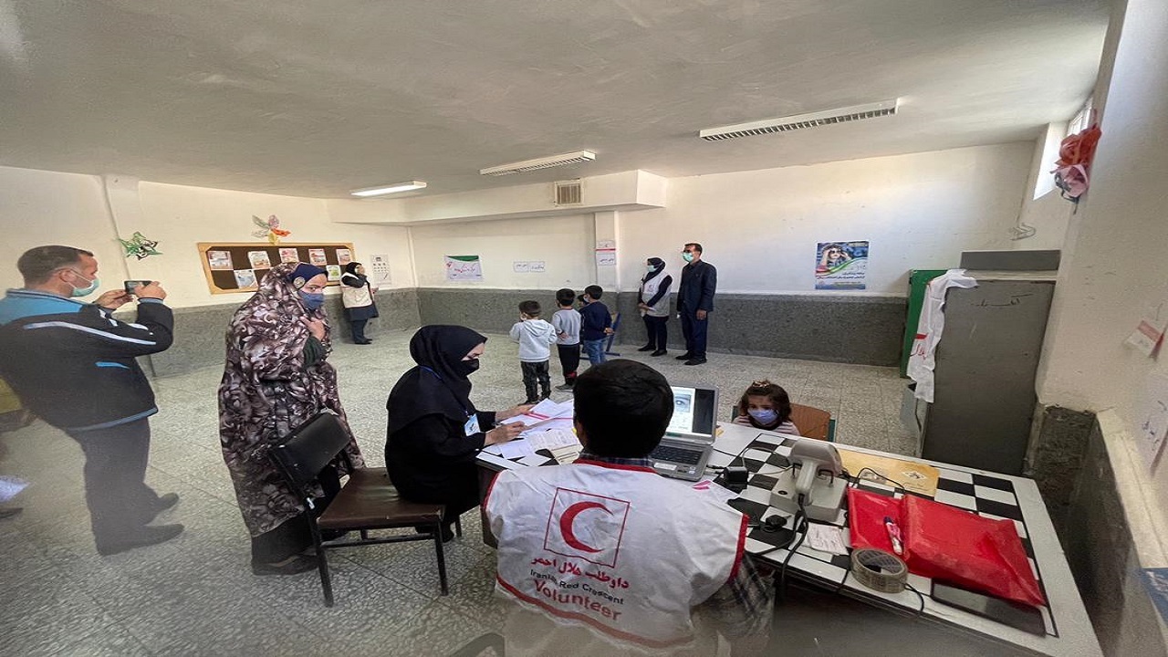 اعزام کاروان سلامت به روستای چنارسفلی اسدآباد