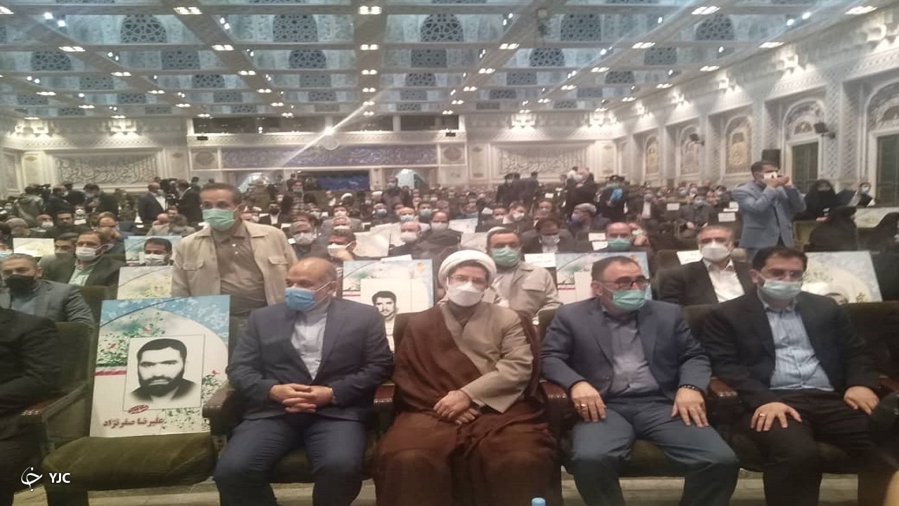 ما به هیچ کس نیاز نداریم اما تعامل با کسی را هم رد نمی‌کنیم