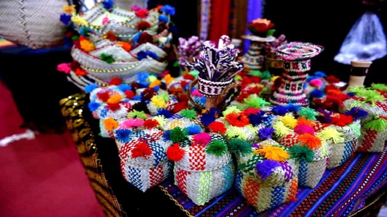 اولین جمعه بازار صنایع دستی زهک افتتاح شد