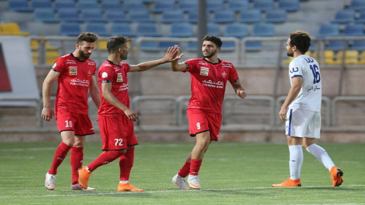 جدال پرسپولیس و پیکان در بازی دوستانه