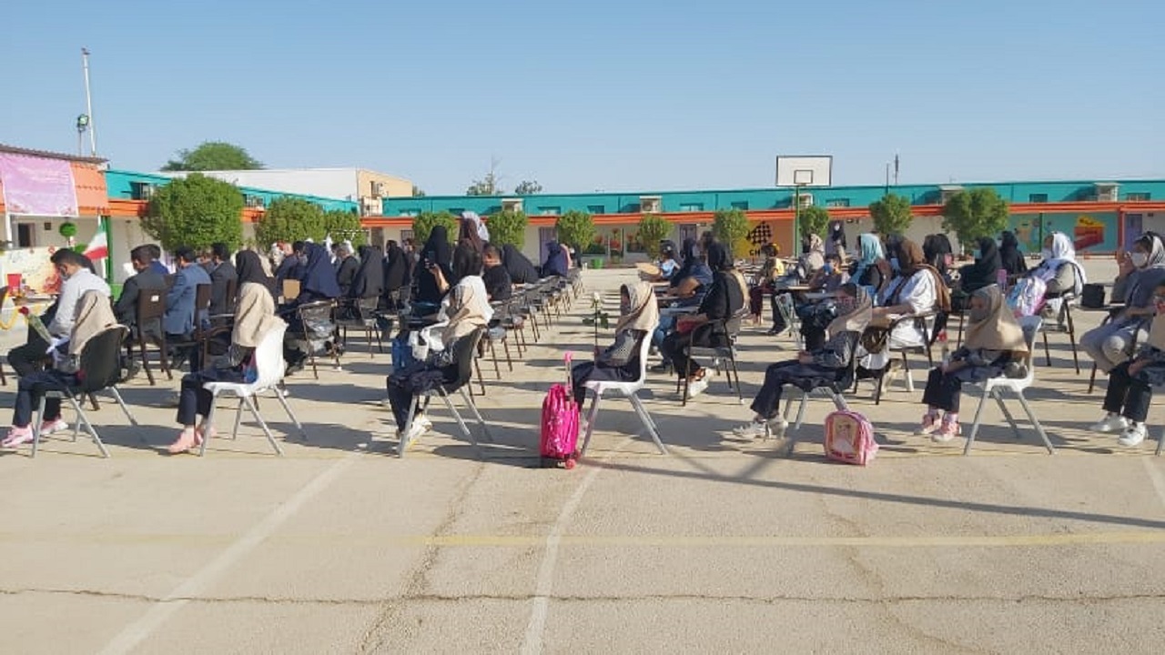 زنگ مهر و مقاومت در خرمشهر نواخته شد