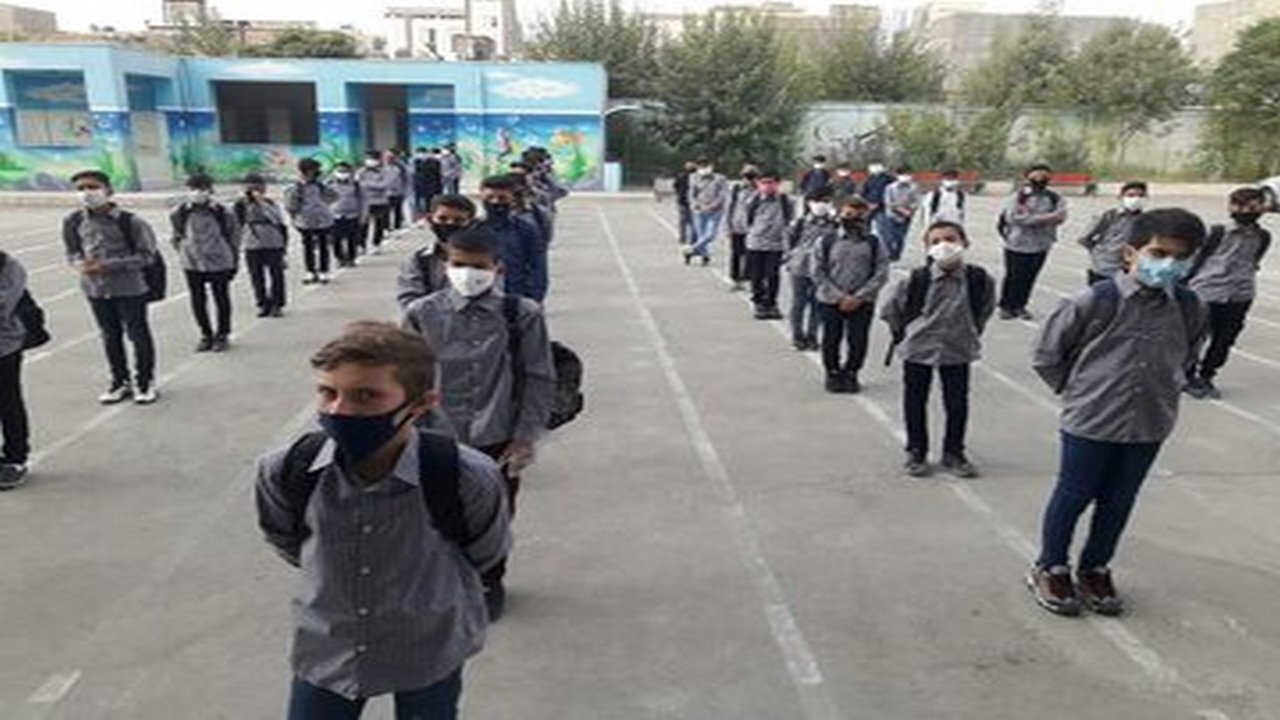 زنگ آغاز سال تحصیلی در مدارس ایلام نواخته شد