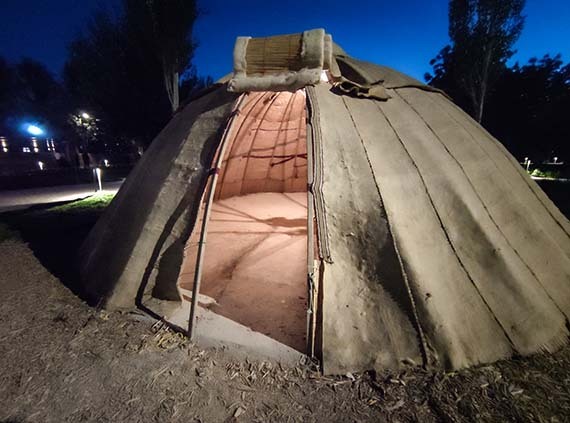 روستای کپری در بوستان ایران
