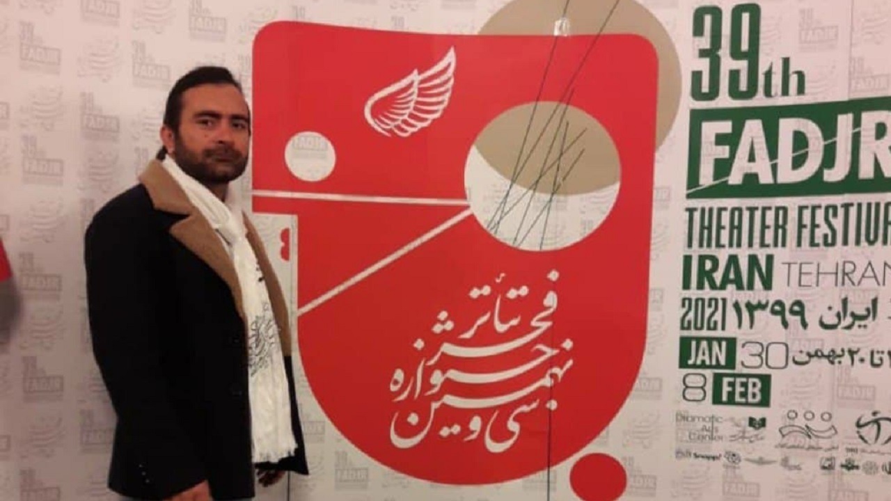 استفاده از نماد‌ها در طراحی دکور تئاتر دفاع مقدس به خلاقیت بیشتر کمک می‌کند