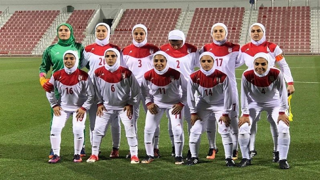 اعضای تیم ملی فوتبال بانوان ایران فردا شب به تهران باز می‌گردند