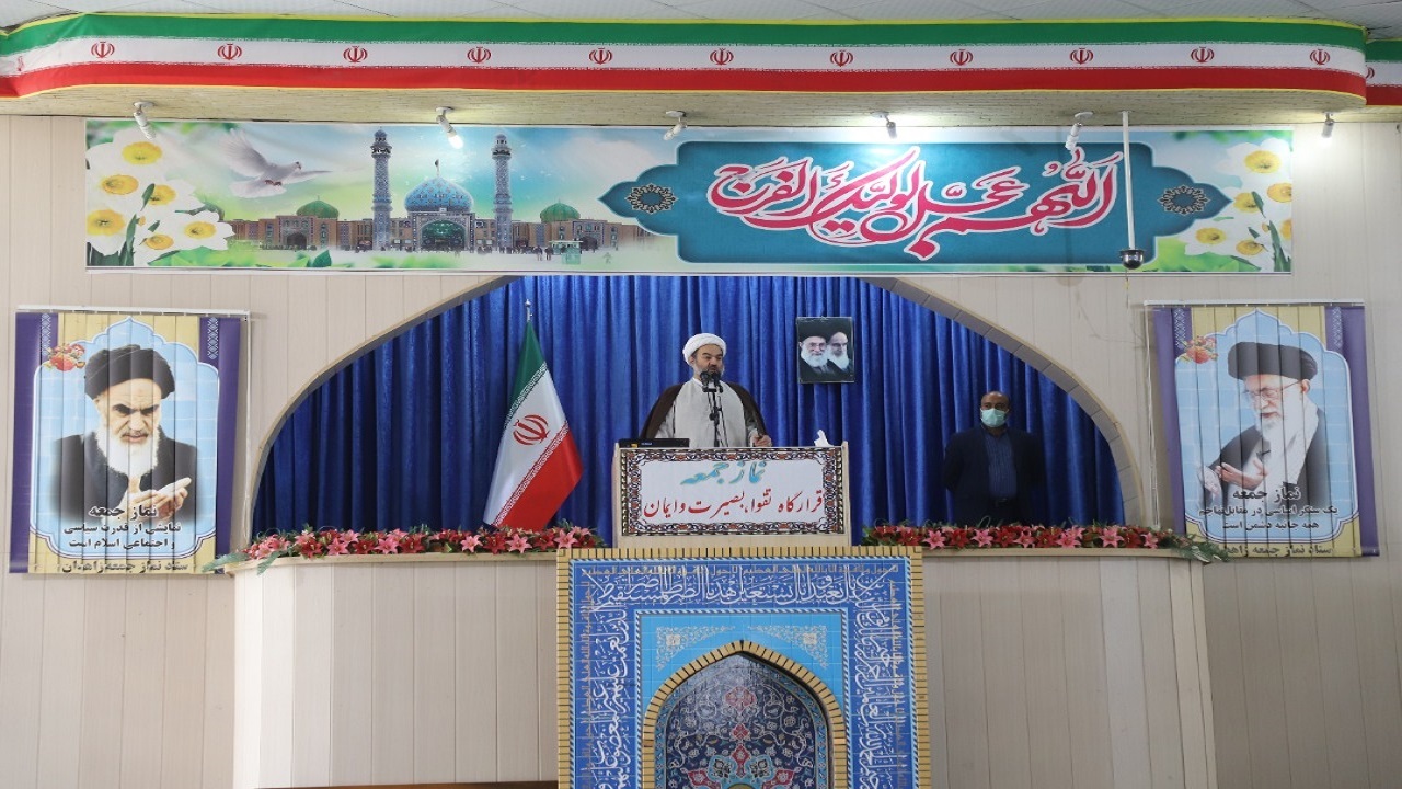 امام جمعه زاهدان: حفظ وحدت و انسجام در جامعه ضرورت رسیدن به تقواست