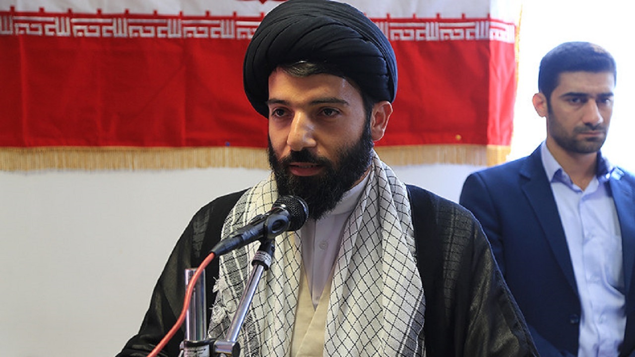 از دولت انتظار داریم مسئولان «بی عُرضه» را از کار برکنار کند