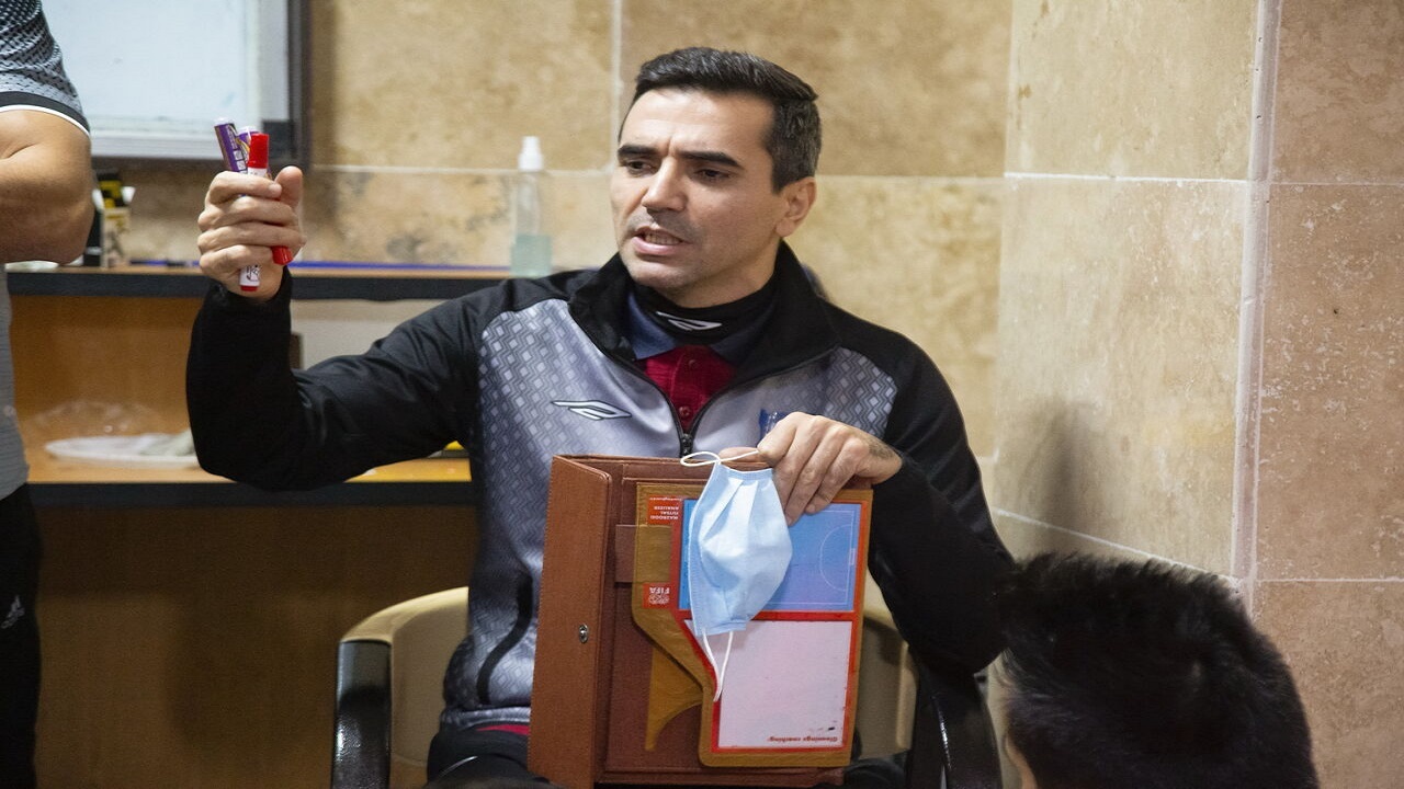 کشاورز: امیدوارم اتفاقات بازی با ازبکستان، برابر قزاقستان رخ ندهد/ بزرگترین مشکل فوتسال ما این است که زیر چتر فدراسیون فوتبال کار می‌کند