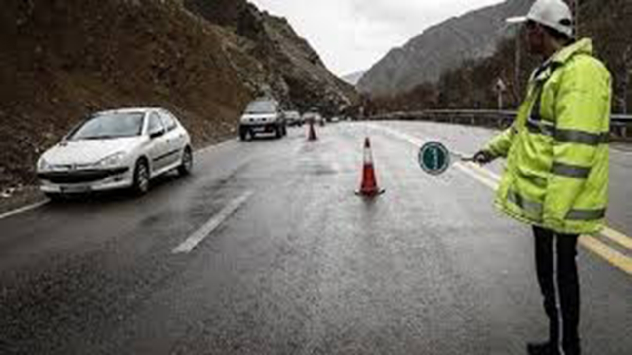 تمامی جاده‌های گلستان لغزنده است/ رانندگان احتیاط کنند