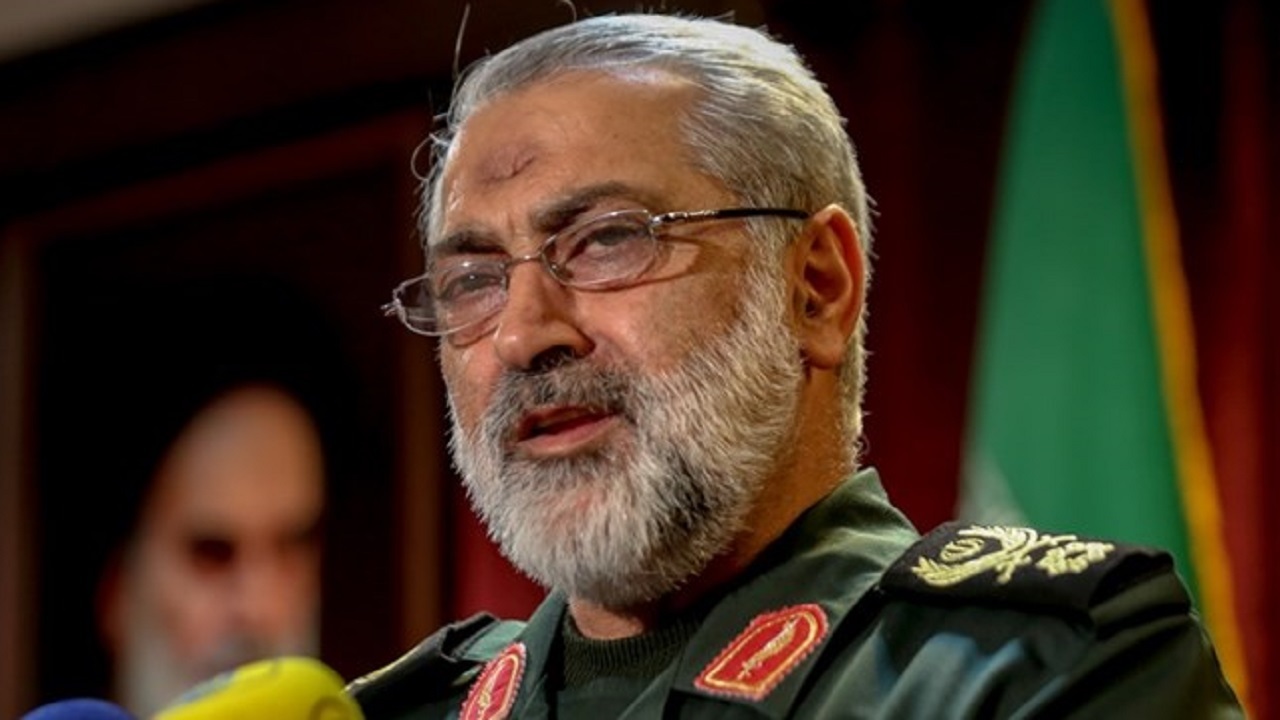 دشمنان به دنبال تقدس‌زدایی از دفاع مقدس و سربازی هستند