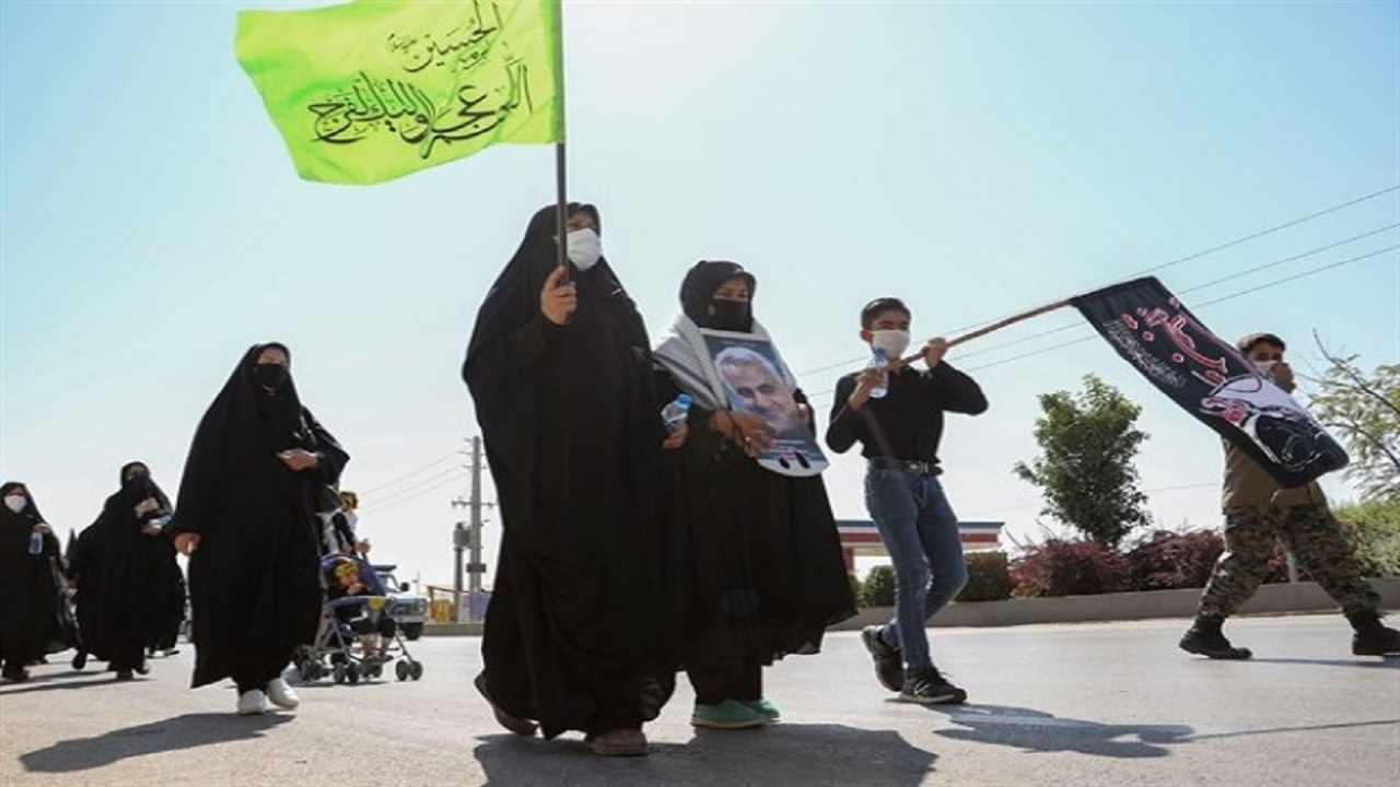 برگزاری پیاده روی اربعین با عنوان جاماندگان کربلا در شهر مرند