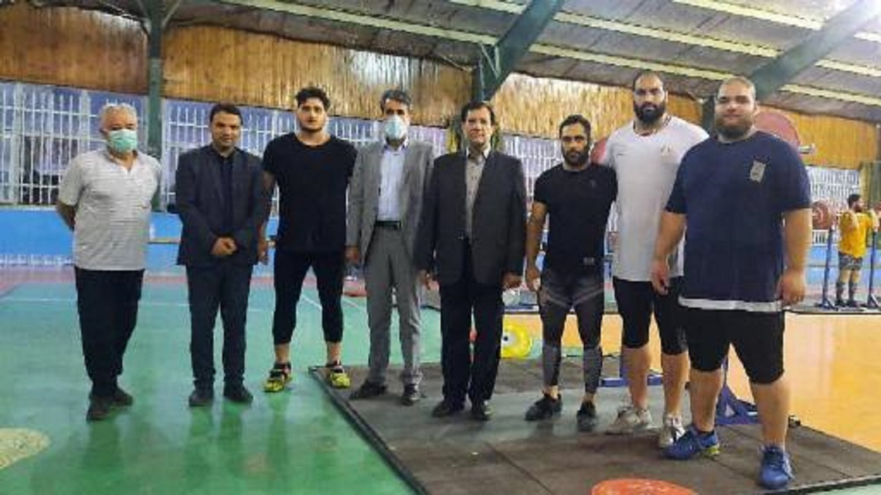 بازدید رئیس فدراسیون وزنه برداری از اردوی تیم ملی در بابلسر