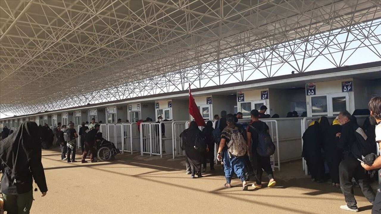 شرایط برای بازگشت زوار از مرز مهران مهیاست