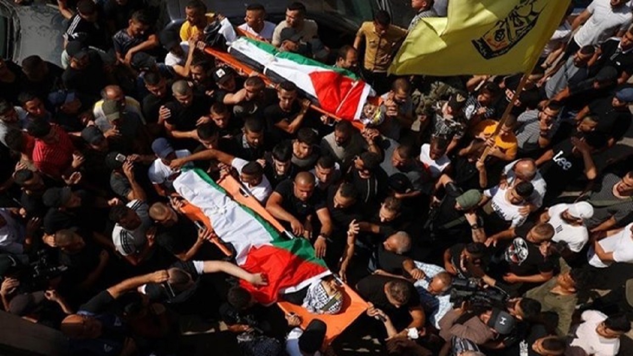 تشییع باشکوه پیکر ۵ شهید فلسطینی