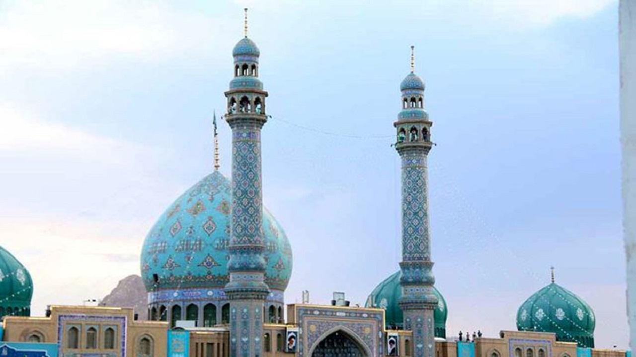 جمکران غرق در شور اربعین حسینی