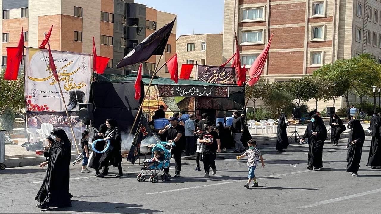 پیاده روی نمادین جاماندگان اربعین در استان سمنان