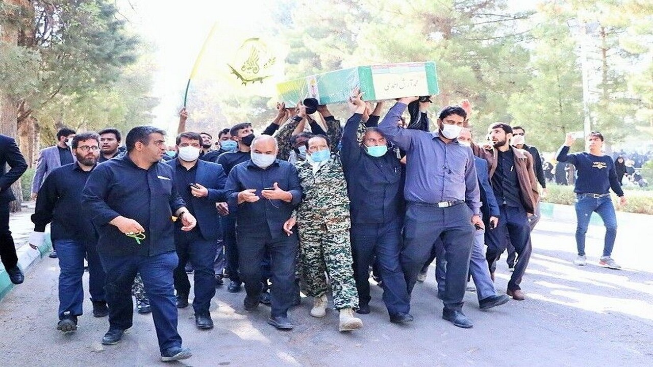 تشییع پیکر شهید مدافع حرم در مشهد