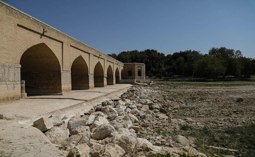 سی و سه پل اصفهان