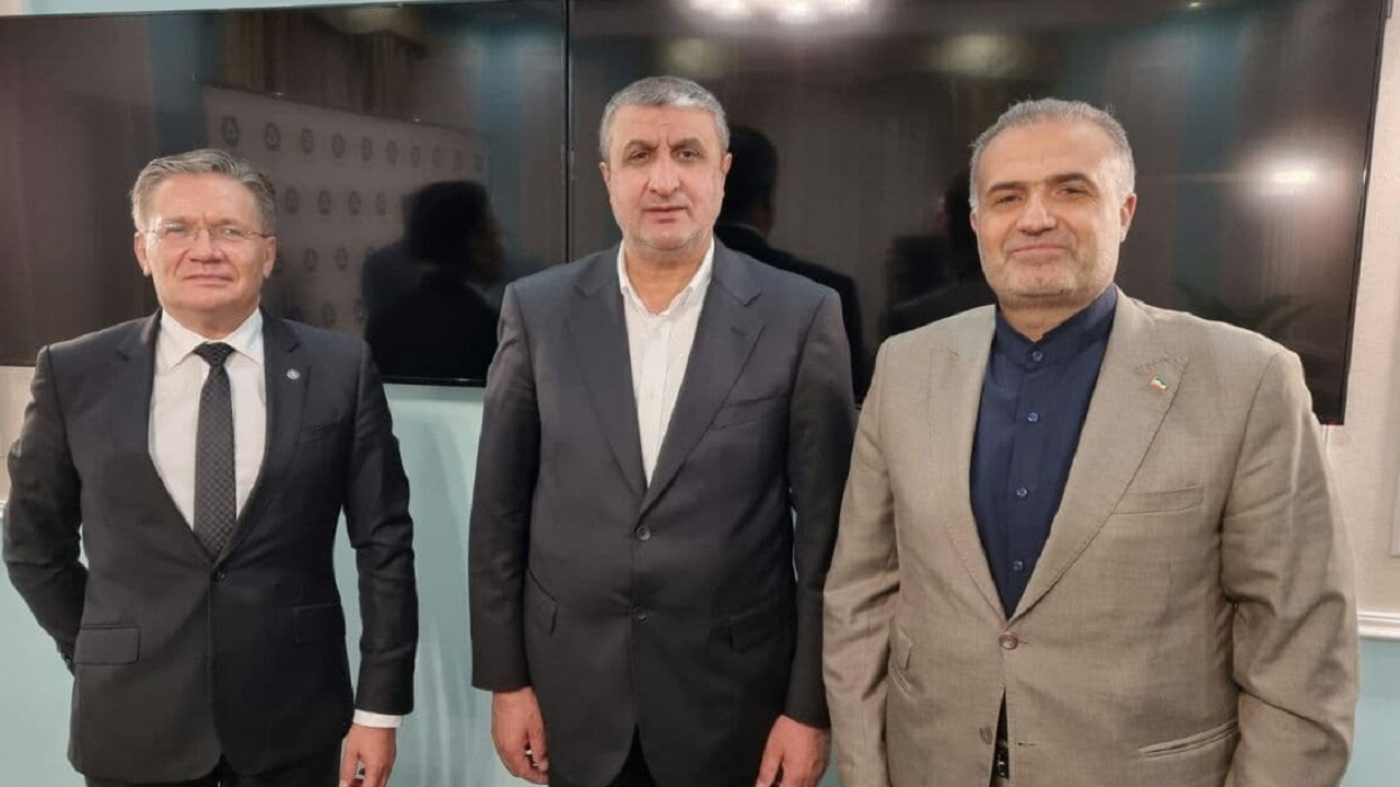 تاکید مقامات ایران و روسیه برای گسترش همکاری‌های صلح آمیز هسته‌ای