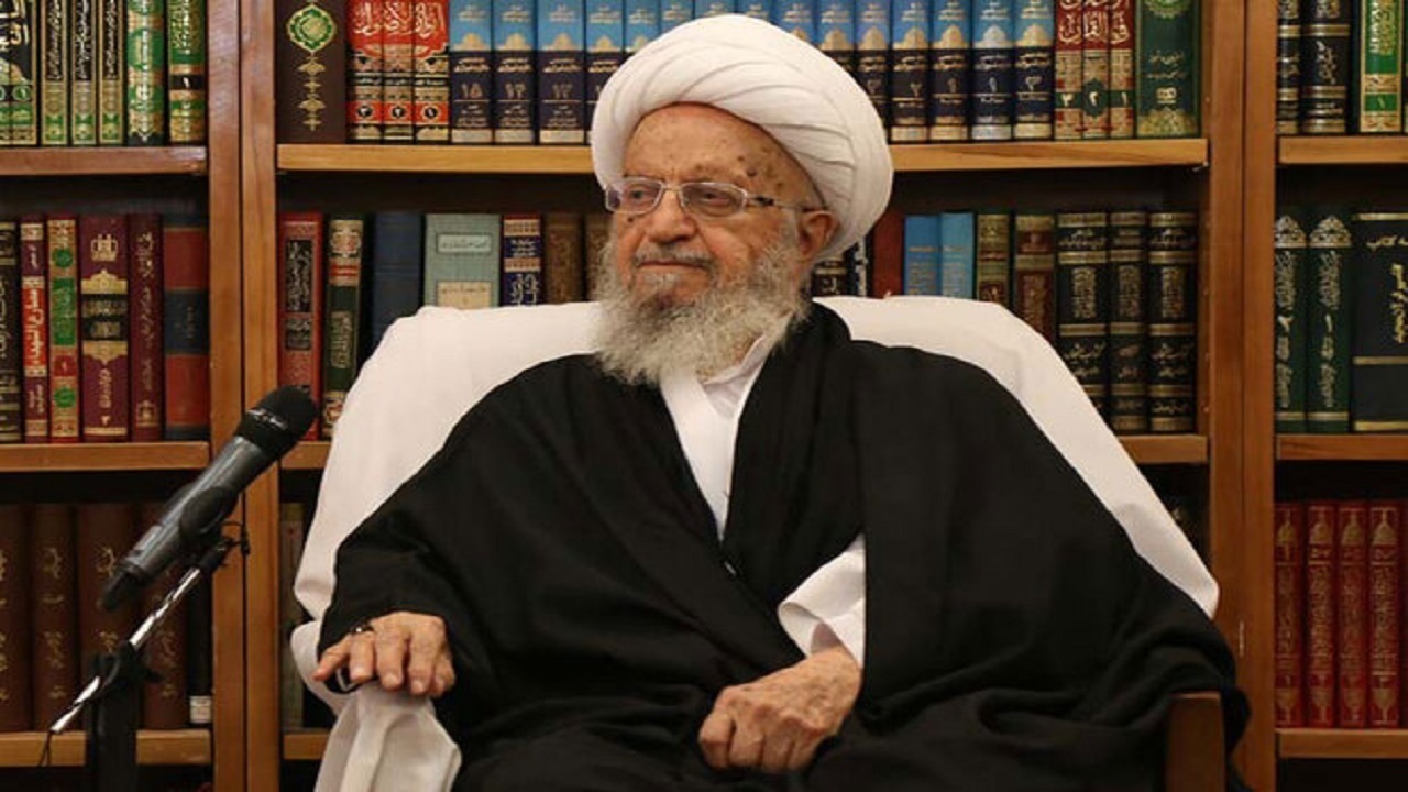 آیت‌ الله مکارم شیرازی درگذشت آیت الله رجایی را تسلیت گفت
