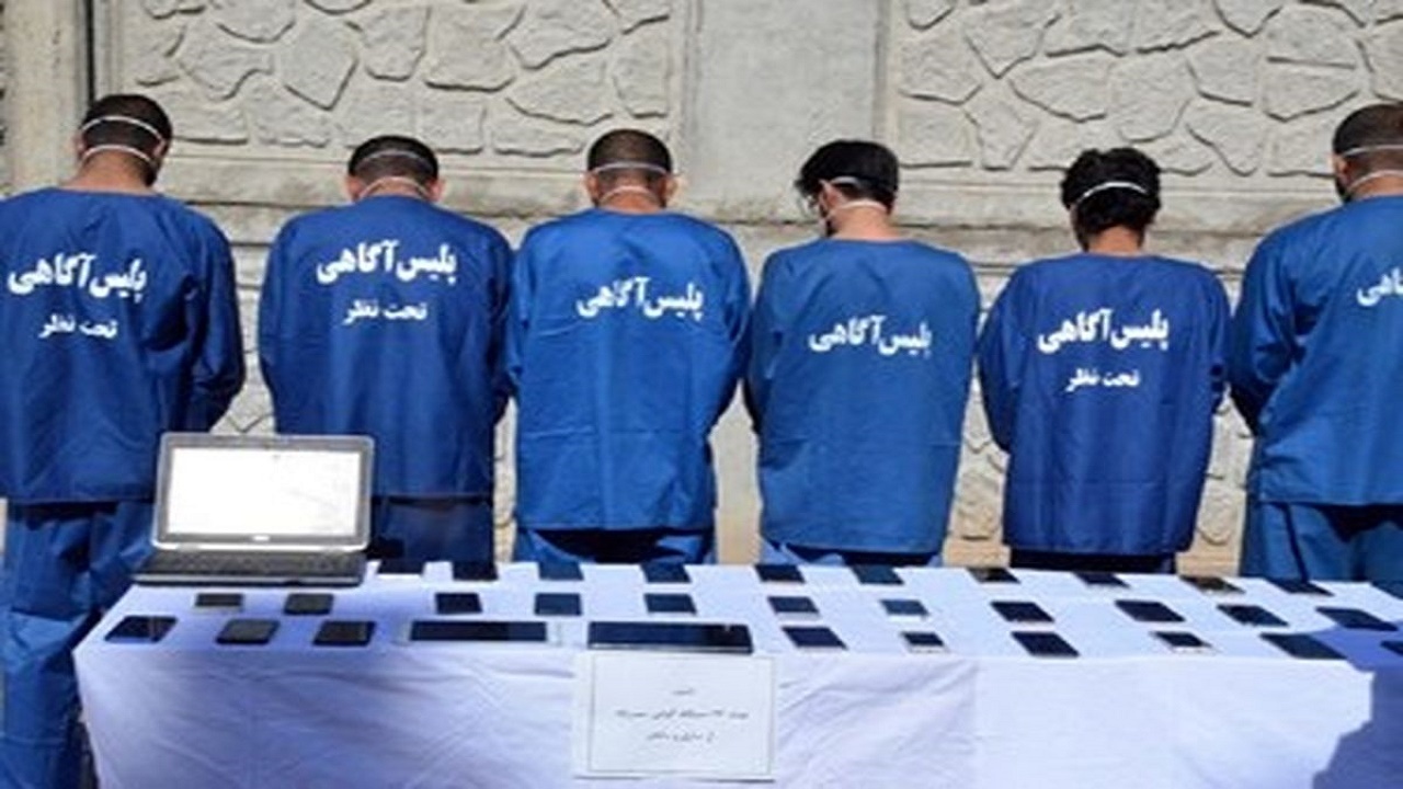 انهدام باند ۵ نفره سرقت‌های مسلحانه تلفن همراه در زاهدان