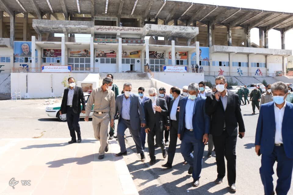 بازدید وزیر ورزش از ورزشگاه شهید زینلی مس سرچشمه بازدید وزیر ورزش از ورزشگاه شهید زینلی مس سرچشمه