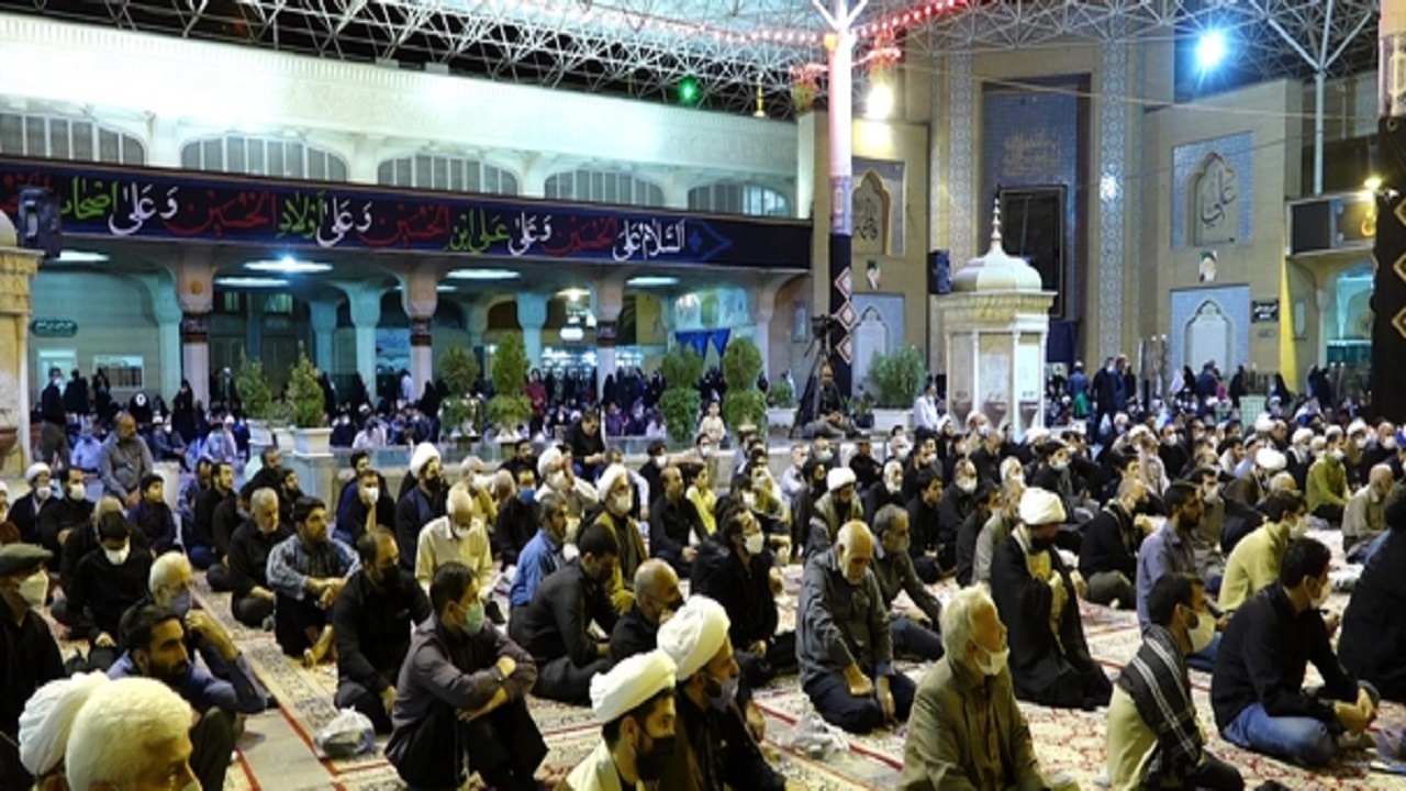 مراسم بزرگداشت علامه حسن زاده آملی در حرم حضرت معصومه(س)برگزار شد