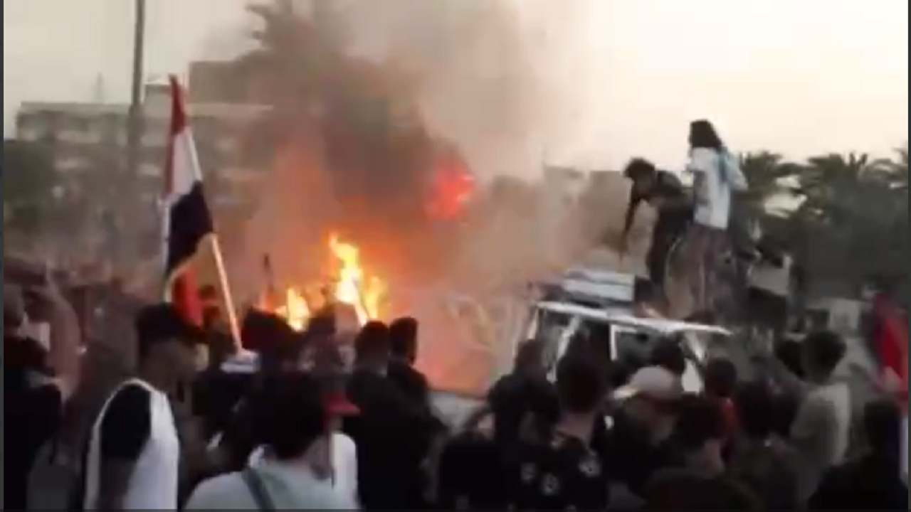 انفجار جسمی ناشناخته در میدان التحریر بغداد ۵ کشته برجای گذاشت + فیلم